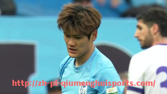 球盟会官网-法甲里昂球队年龄结构与阵容发展趋势